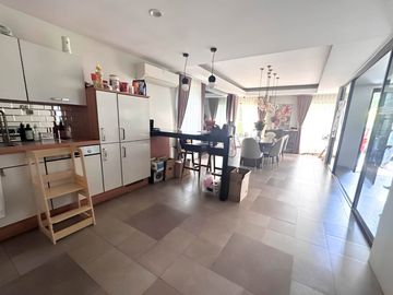 House & Lot Along Prime Street in Capitol Homes QC For Sale