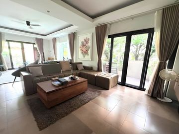 House & Lot Along Prime Street in Capitol Homes QC For Sale