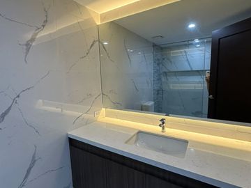 NEWLY RENOVATED INTERIORED 3BR UNIT AT XAVIER HILLS QUEZON CITY