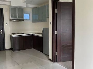 FOR SALE 2 Bedroom at Trion Tower 3, BGC, Only12M Gross (Negotiable)
