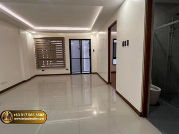 Tandang Sora Townhouse with 3 Bedrooms For Sale near Mindanao Avenue Trinoma Quezon City SD