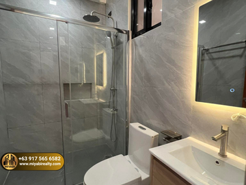 Tandang Sora Townhouse with 3 Bedrooms For Sale near Mindanao Avenue Trinoma Quezon City SD