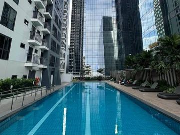 FOR LEASE | LUXURY 2BR + MAID’S ROOM RESIDENCE IN MAKATI