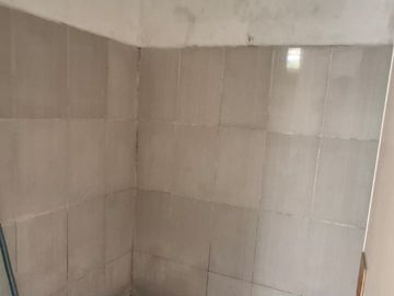RUMAH DISEWAKAN DI SOLO DEKAT PASAR GEDE