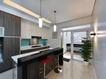 Brandnew 3 Storey Townhouse for Sale in Central Quezon City-MD