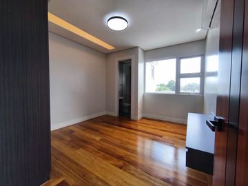 Brandnew 3 Storey Townhouse for Sale in Central Quezon City-MD