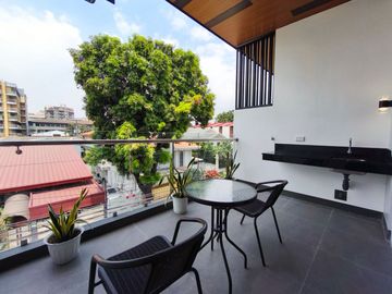 Modern 3Storey Townhouse for Sale in Quezon City Branndew-MD