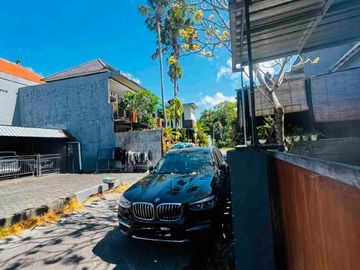 Jual Rumah 1lt minimalis Modern Lokasi Jl Sempidi Badung Bali area Strategis untuk  hunian.s