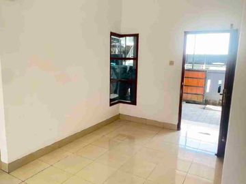 Jual Rumah 1lt minimalis Modern Lokasi Jl Sempidi Badung Bali area Strategis untuk  hunian.s