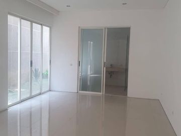 RUMAH GRAHA NATURA_5 AC + Water Heater_Hadap Selatan