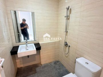 Disewa Green Lake City Cluster Amerika Latin Rapi Bersih Siap Huni