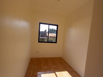 For Sale! North Fairview Brandnew 2 Storey Townhouse with 3BR 5.350M -AJCF