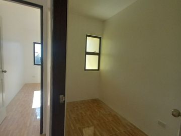 For Sale! Near SM Fairview Commonwealth Townhouse with 3 Bedroom 5.5M -AJCF