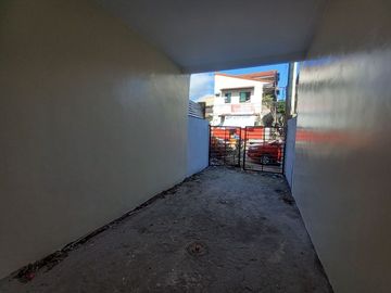 For Sale! Near SM Fairview Commonwealth Townhouse with 3 Bedroom 5.5M -AJCF