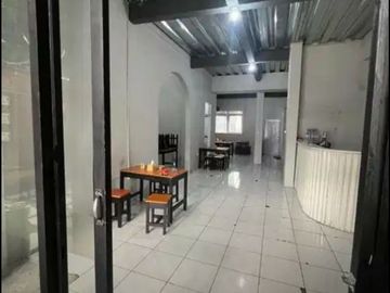 BURANGRANG, LENGKONG. RUANG USAHA COCOK UNTUK CAFE ATAU RESTO DI KOTA BANDUNG