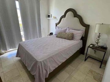 Más Espacio para tu Familia en El Tezal | 3 Recámaras | Amueblada | Cochera Eléctrica | $43,000