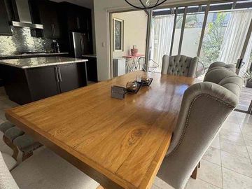 Más Espacio para tu Familia en El Tezal | 3 Recámaras | Amueblada | Cochera Eléctrica | $43,000