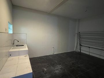 Dijual/Disewakan Rumah Northwest Park Jalan Utama Cluster