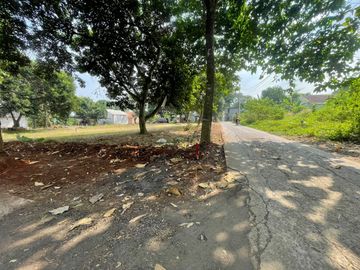 Jual Tanah Murah Dekat Grand Wisata - SHM 200Jtan - Strategis Untuk Investasi/Hunian