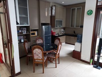 Dijual Rumah 2Lantai Bagus Cigadung Bandung Utara