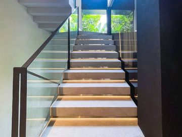 Sophisticated 5BR Home for Sale in Mckinley Hill Village
