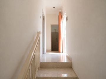 Rumah 2LT Over Kredit GDC New Anggrek 2 Depok sisa 9 Thn lg dkt Stasiun