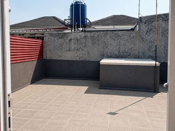 Rumah 2LT Over Kredit GDC New Anggrek 2 Depok sisa 9 Thn lg dkt Stasiun