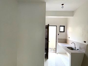 For Sale! Preselling 4 Bedroom Brandnew North Fairview Townhouse 6.480M -AJCF