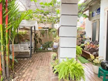 Rumah Bagus  2 Lantai di Pondok Cabe, Tangerang Selatan