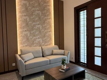 Full Renov & Interior Baru Mewah Rumah Graha Famili Blok Favorit