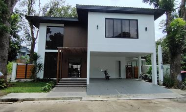 House and Lot For Sale in Buenavista Hills Subd in Tagaytay City-MC