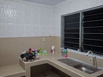 Disewakan rumah murah 1 lantai di Taman Modern Cakung Jakarta Timur siap huni minimalis modern