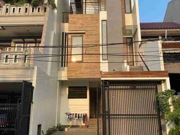 Rumah baru 3 lt furnished sunter sacna jln lebar