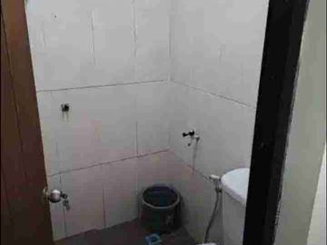 Disewakan Rumah Huni di Komplek Green Hills Estate, Serua Indah, Ciputat, Tangerang Selatan