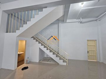 Disewakan Ruko Gandeng Hook Komplek CBD Polonia Blok B - Medan