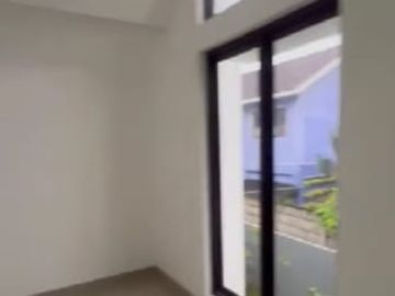 Disewakan Rumah Cluster Safira di Aryana Karawaci