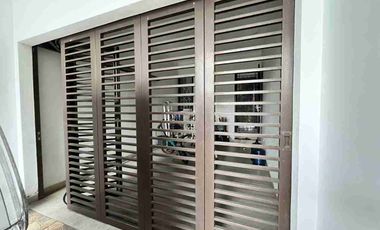 For Sale

Melia Residence Graha Raya, siap huni, rumah rapih