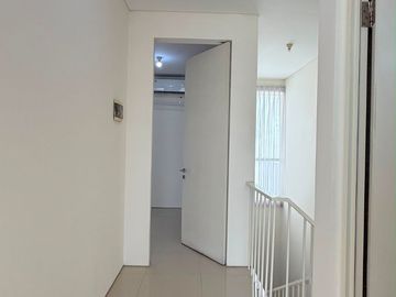 Rumah Royal Residence Surabaya Barat Siap Huni, One Gate System, Lingkungan Bagus
