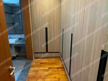 4BR Brandnew Townhouse for sale with elevator rfo