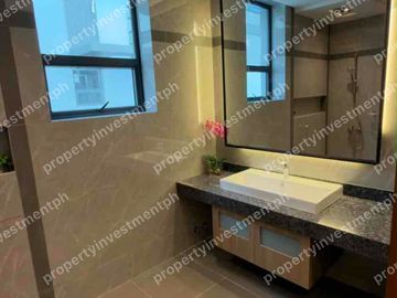 4BR Brandnew Townhouse for sale with elevator rfo