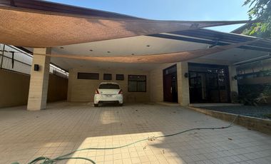 FOR LEASE | SPACIOUS 4-BEDROOM BUNGALOW IN BEL-AIR VILLAGE