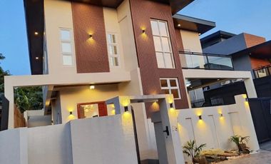 FOR SALE | House & Lot with Swimming Pool in Filinvest East, Eastville, Cainta