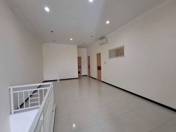 Rumah Kutisari Indah Utara Surabaya Murah SAM.YA6033