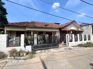 Dijual Rumah Posisi Hoek Komplek Jatibening Baru, Pondok Gede, Bekasi