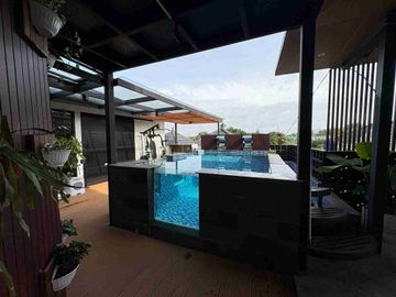 Dijual rumah full furnished dengan kolam renang di depok