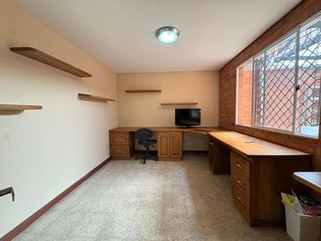 Casa en arriendo en La Doctora, Sabaneta