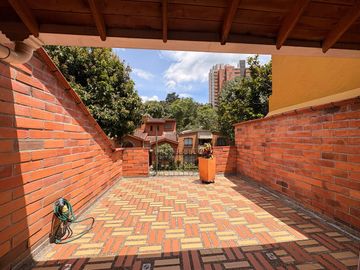 Casa en arriendo en La Doctora, Sabaneta