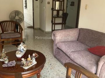 VENTA CASA BARRIO LA MERCED EXCELENTE UBICACIÓN