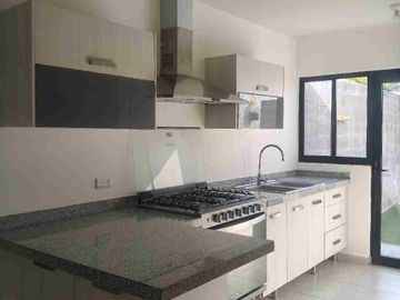 CASA EN RENTA CELESTE RESIDENCIAL ZAKIA EL MARQUÉS QRO