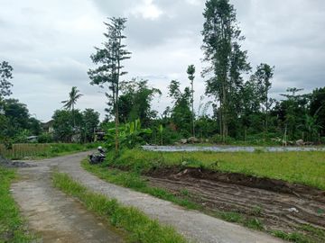 Tanah Jakal Dibawah 2,5 jt/m2 Lokasi Strategis Dekat Kampus UII